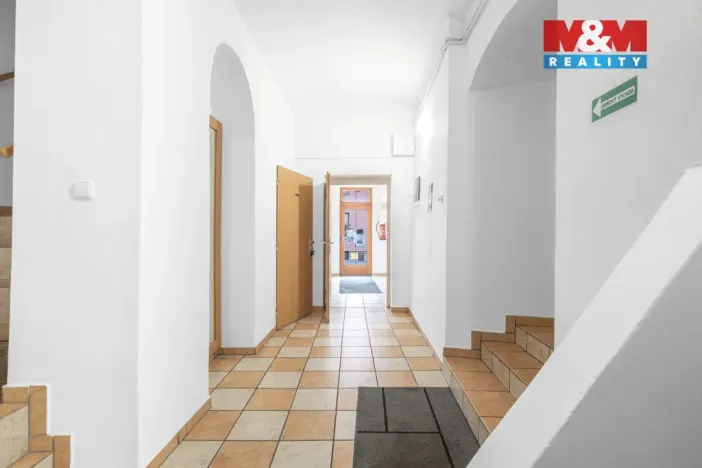 Prodej činžovního domu, Vítkov, náměstí Jana Zajíce, 580 m2