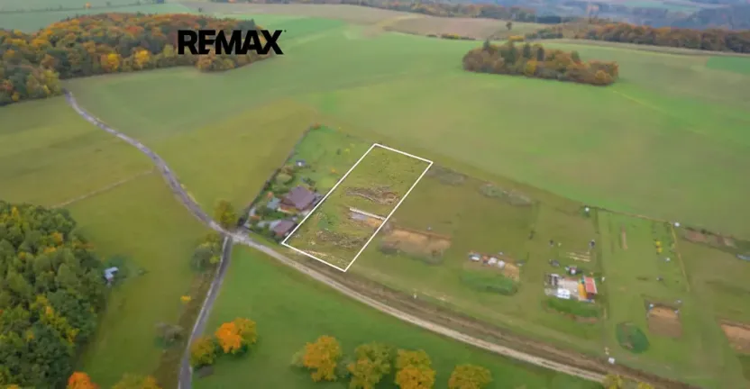 Prodej pozemku pro bydlení, Úsuší, 3002 m2