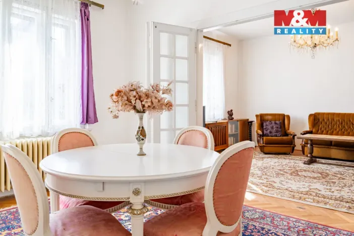 Prodej rodinného domu, Praha - Vokovice, Na lužci, 300 m2