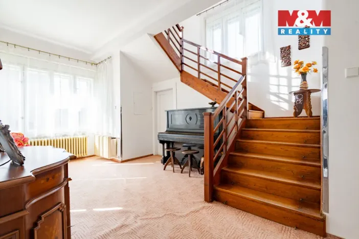 Prodej rodinného domu, Praha - Vokovice, Na lužci, 300 m2