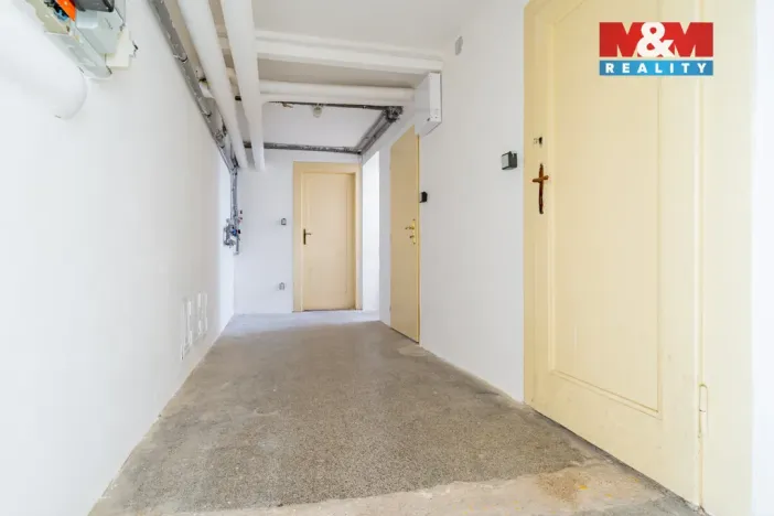 Prodej rodinného domu, Praha - Vokovice, Na lužci, 300 m2
