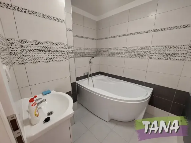 Pronájem bytu 3+1, Železný Brod, Jiráskovo nábřeží, 69 m2