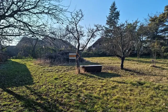 Prodej pozemku pro bydlení, Bašť, Horka, 2096 m2