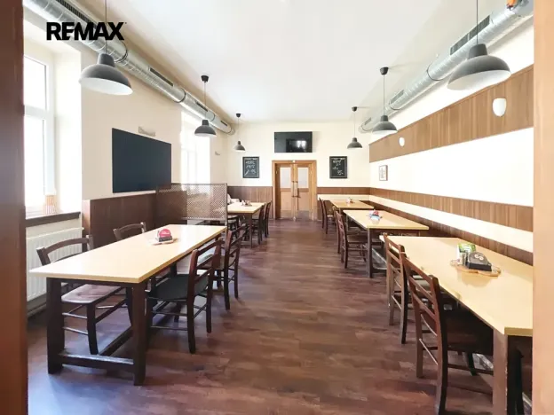 Prodej činžovního domu, Praha - Ďáblice, Kokořínská, 1880 m2