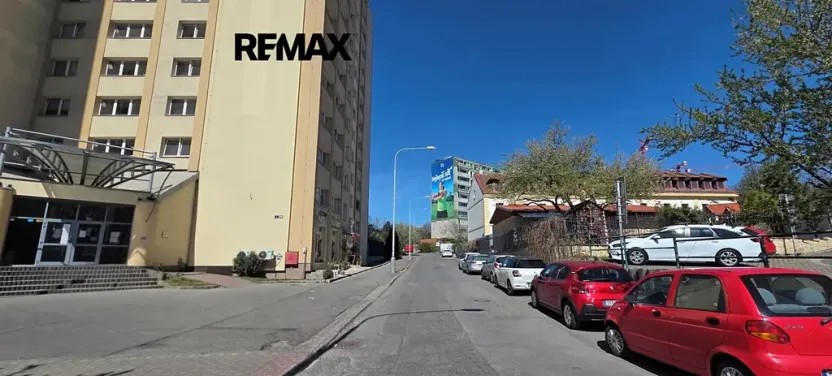 Prodej kanceláře, Praha - Střížkov, Děčínská, 45 m2