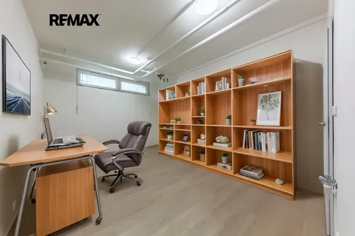 Prodej bytu 2+kk, Praha - Střížkov, Děčínská, 45 m2