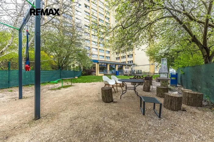 Prodej bytu 2+kk, Praha - Střížkov, Děčínská, 45 m2