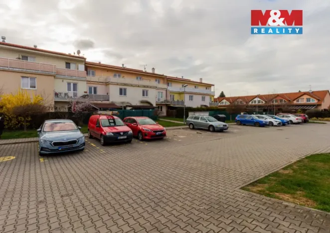 Prodej bytu 2+kk, Nehvizdy, Vyšehořovická, 62 m2