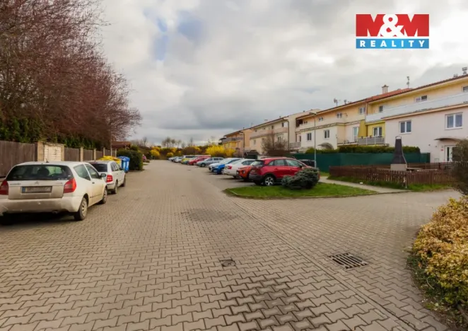 Prodej bytu 2+kk, Nehvizdy, Vyšehořovická, 62 m2