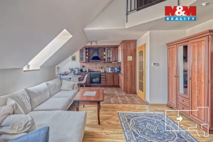 Pronájem bytu 3+kk, Praha - Bubeneč, Puškinovo náměstí, 106 m2