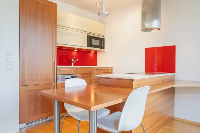 Prodej bytu 2+kk, Praha - Strašnice, Názovská, 48 m2