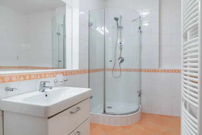 Prodej bytu 2+kk, Praha - Strašnice, Názovská, 48 m2