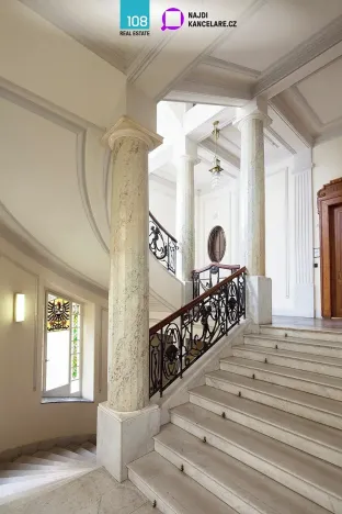 Pronájem kanceláře, Praha - Nové Město, Spálená, 538 m2