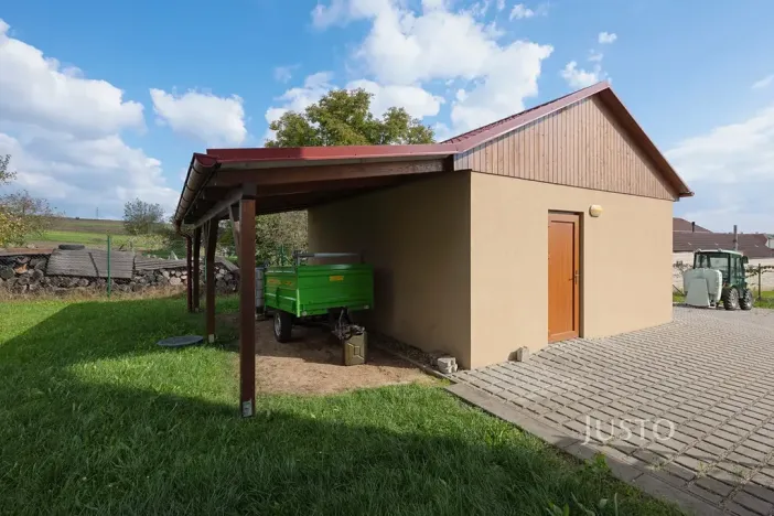 Prodej garáže, Těmice, 38 m2