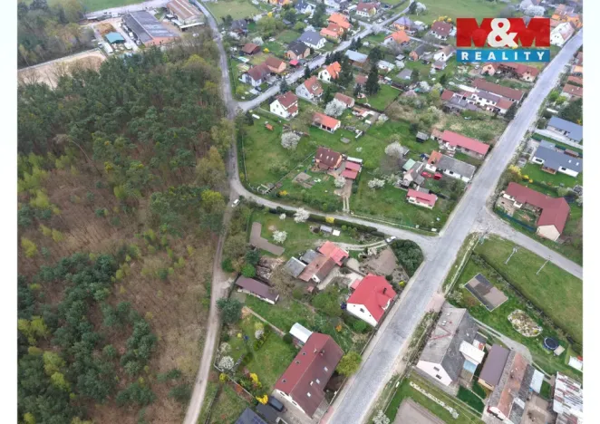 Prodej pozemku pro bydlení, Lipník, 914 m2