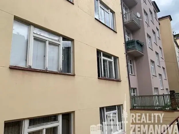 Pronájem bytu 2+kk, Praha - Bubeneč, Verdunská, 41 m2