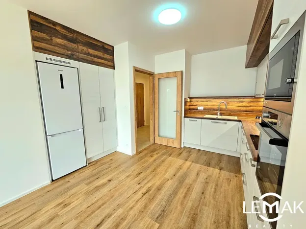 Pronájem bytu 2+kk, Hranice, Pod Nemocnicí, 87 m2