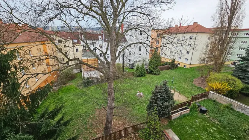 Pronájem bytu 2+1, Teplice, Svojsíkova, 55 m2