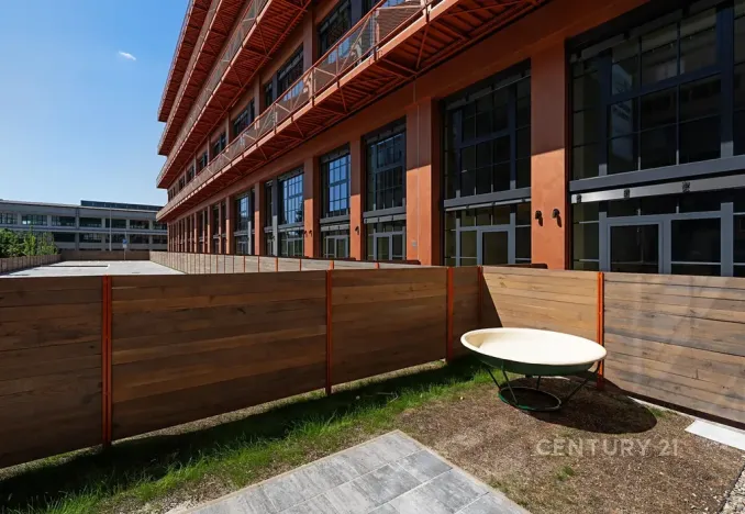 Prodej kanceláře, Praha - Vysočany, Kolbenova, 181 m2