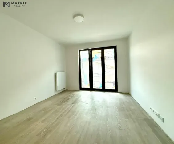 Pronájem bytu 2+1, Praha - Libeň, Zenklova, 68 m2