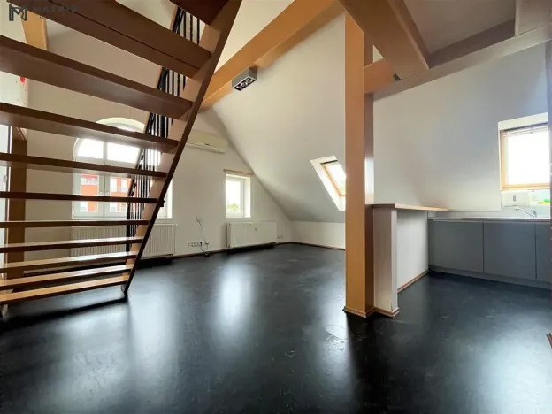 Pronájem bytu 4+kk, Praha - Kobylisy, Zdibská, 127 m2