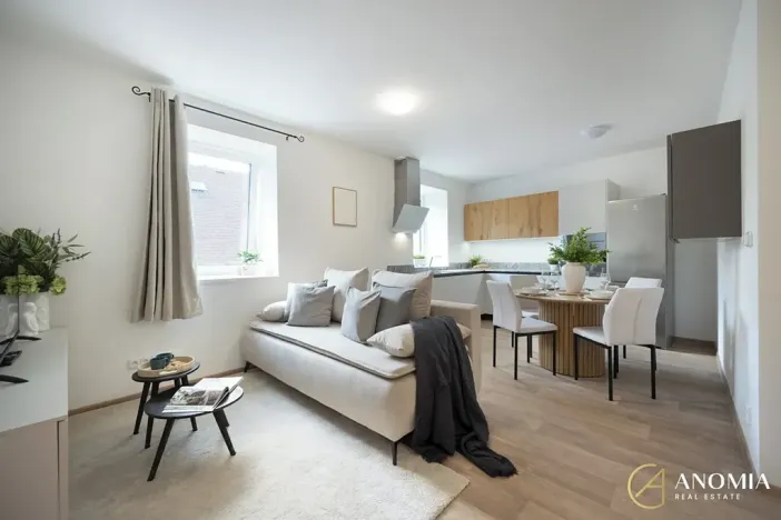 Prodej bytu 3+kk, Trhová Kamenice, Raisovo náměstí, 89 m2