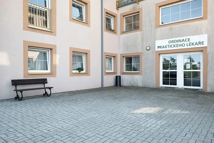 Prodej bytu 1+kk, Úholičky, Roztocká, 37 m2