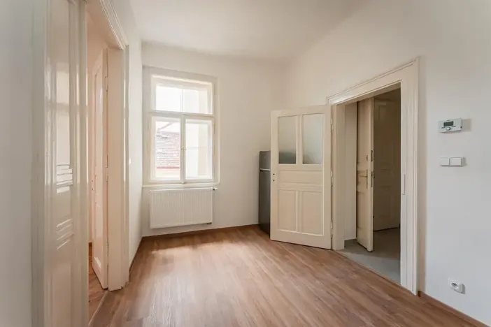 Pronájem bytu 2+kk, Praha - Nové Město, Lípová, 34 m2