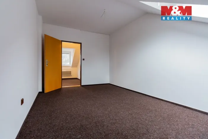 Pronájem kanceláře, Jeseník, nám. Svobody, 40 m2