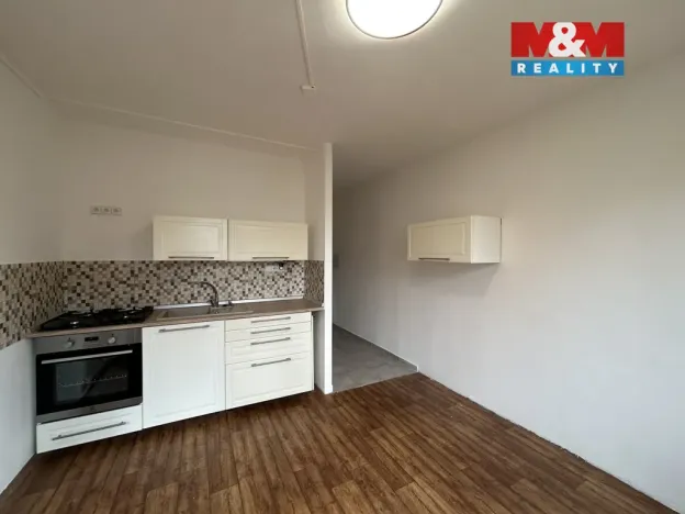 Pronájem bytu 1+1, Ústí nad Labem - Severní Terasa, Větrná, 35 m2