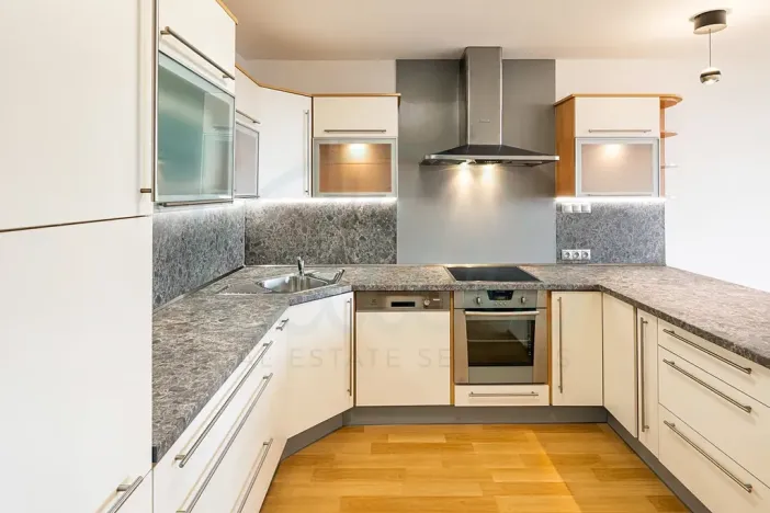 Pronájem bytu 3+kk, Praha - Horní Měcholupy, Milánská, 93 m2