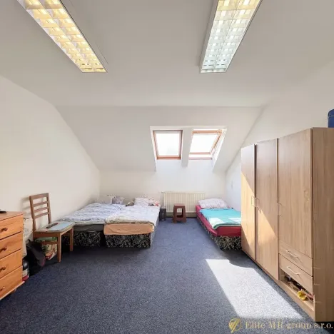 Prodej bytu 3+1, Mladá Boleslav, Komenského náměstí, 105 m2