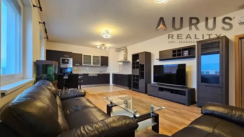 Pronájem bytu 2+kk, Praha - Horní Měcholupy, Modenská, 68 m2