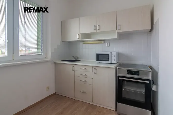 Prodej bytu 1+1, Hodonín, Cihlářská čtvrť, 35 m2