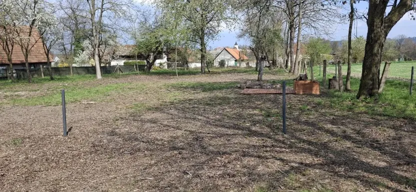 Prodej pozemku, Jenišovice, 871 m2