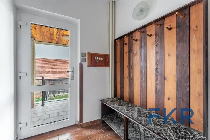 Prodej rodinného domu, Mlečice, 234 m2