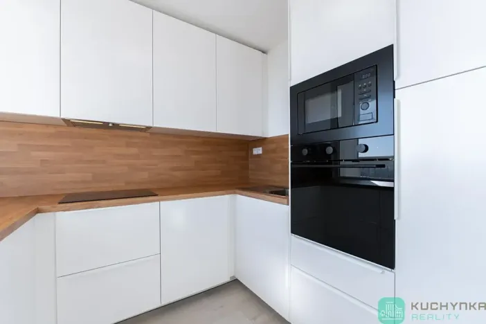 Prodej bytu 2+1, Osek, Hrdlovská, 53 m2