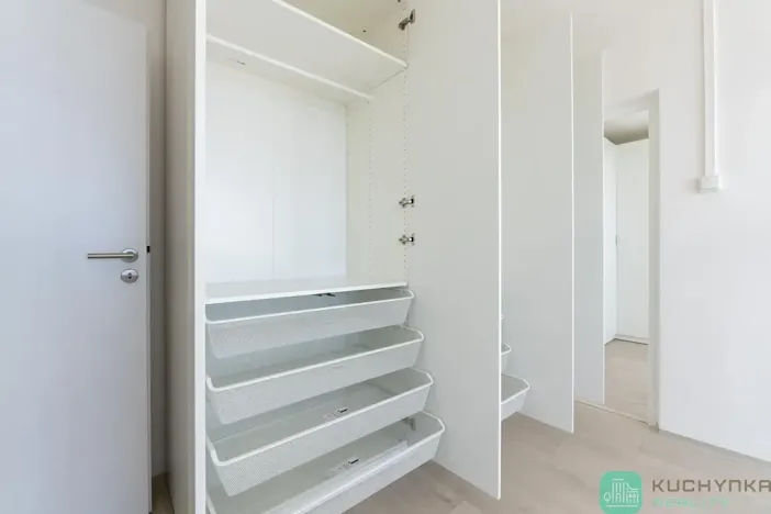 Prodej bytu 2+1, Osek, Hrdlovská, 53 m2