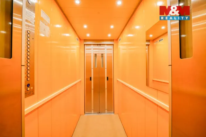 Pronájem bytu 1+kk, Plzeň - Severní Předměstí, Sokolovská, 27 m2