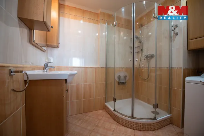 Pronájem bytu 2+kk, Hradec Králové - Pražské Předměstí, Jungmannova, 55 m2