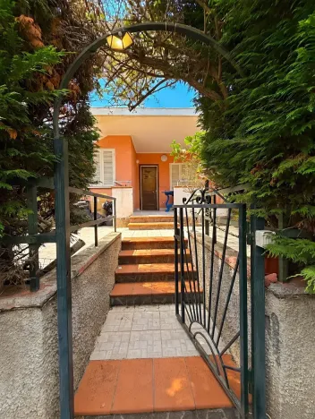 Prodej bytu 3+kk, Scalea, Itálie, 70000 m2