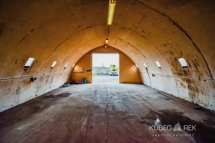 Pronájem skladu, Drhovice, 148 m2