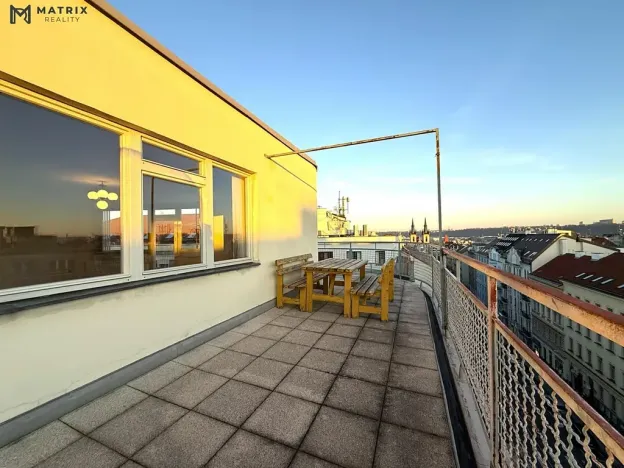 Pronájem bytu 2+kk, Praha - Holešovice, Františka Křížka, 120 m2