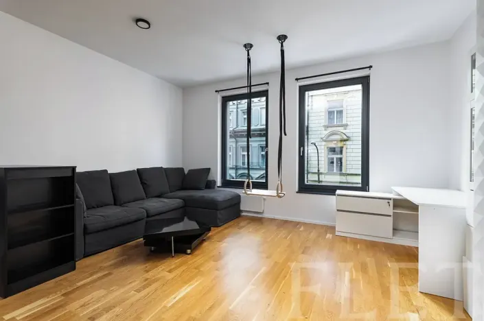 Pronájem bytu 1+kk, Praha - Smíchov, Grafická, 30 m2