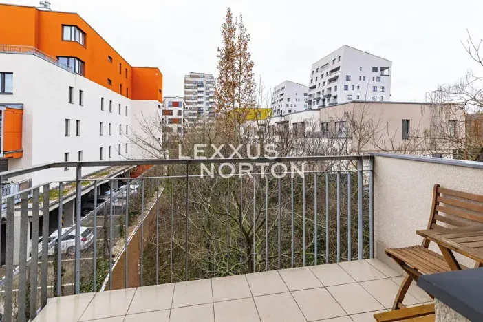 Pronájem bytu 2+kk, Praha - Vysočany, Pod Harfou, 46 m2