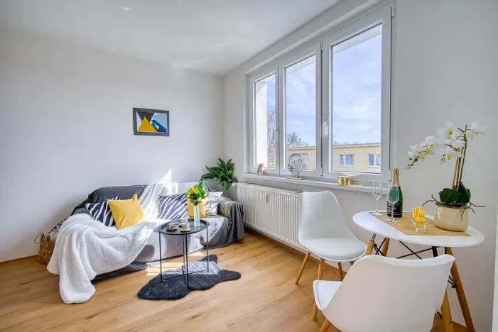 Pronájem bytu 1+1, Jirkov, Studentská, 35 m2