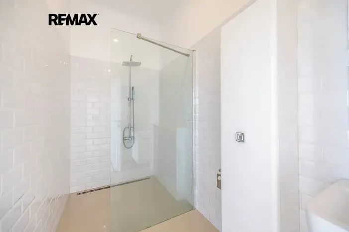 Prodej bytu 1+kk, Vráž, Nad Loděnicí, 28 m2