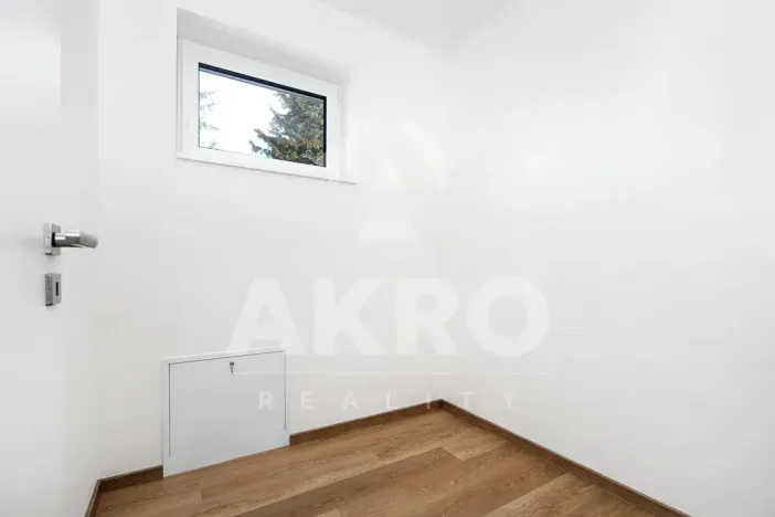 Prodej bytu 4+kk, Praha - Klánovice, Holekova, 158 m2