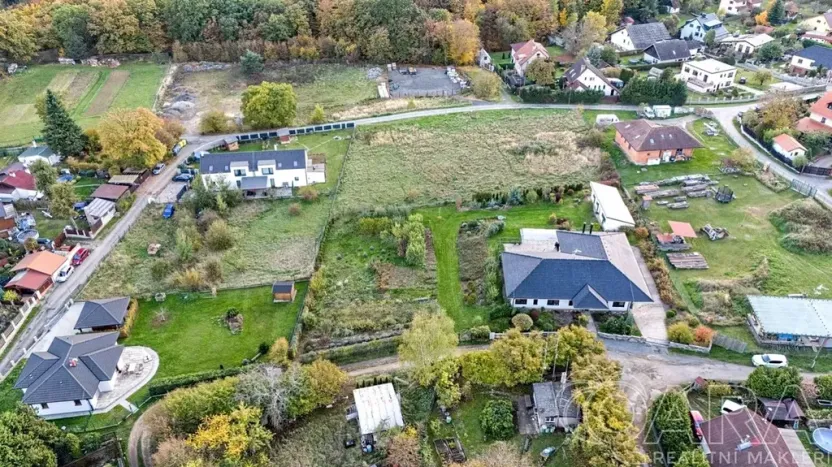 Prodej pozemku pro bydlení, Kamenice, 1421 m2