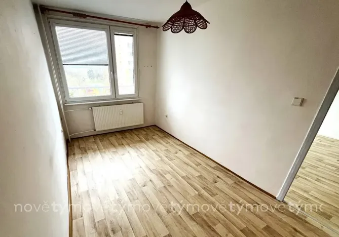 Prodej bytu 3+1, Pardubice, Brožíkova, 59 m2